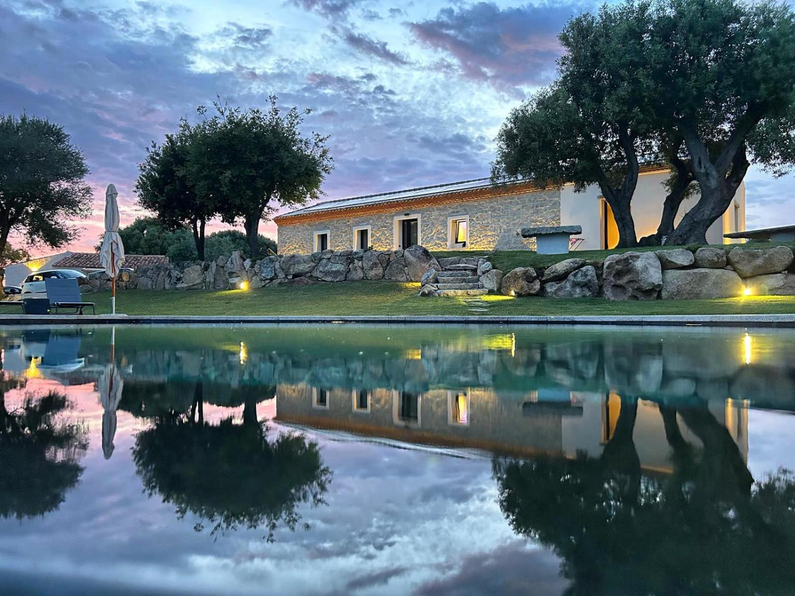 Uddastri Retreat Arzachena Esterno foto