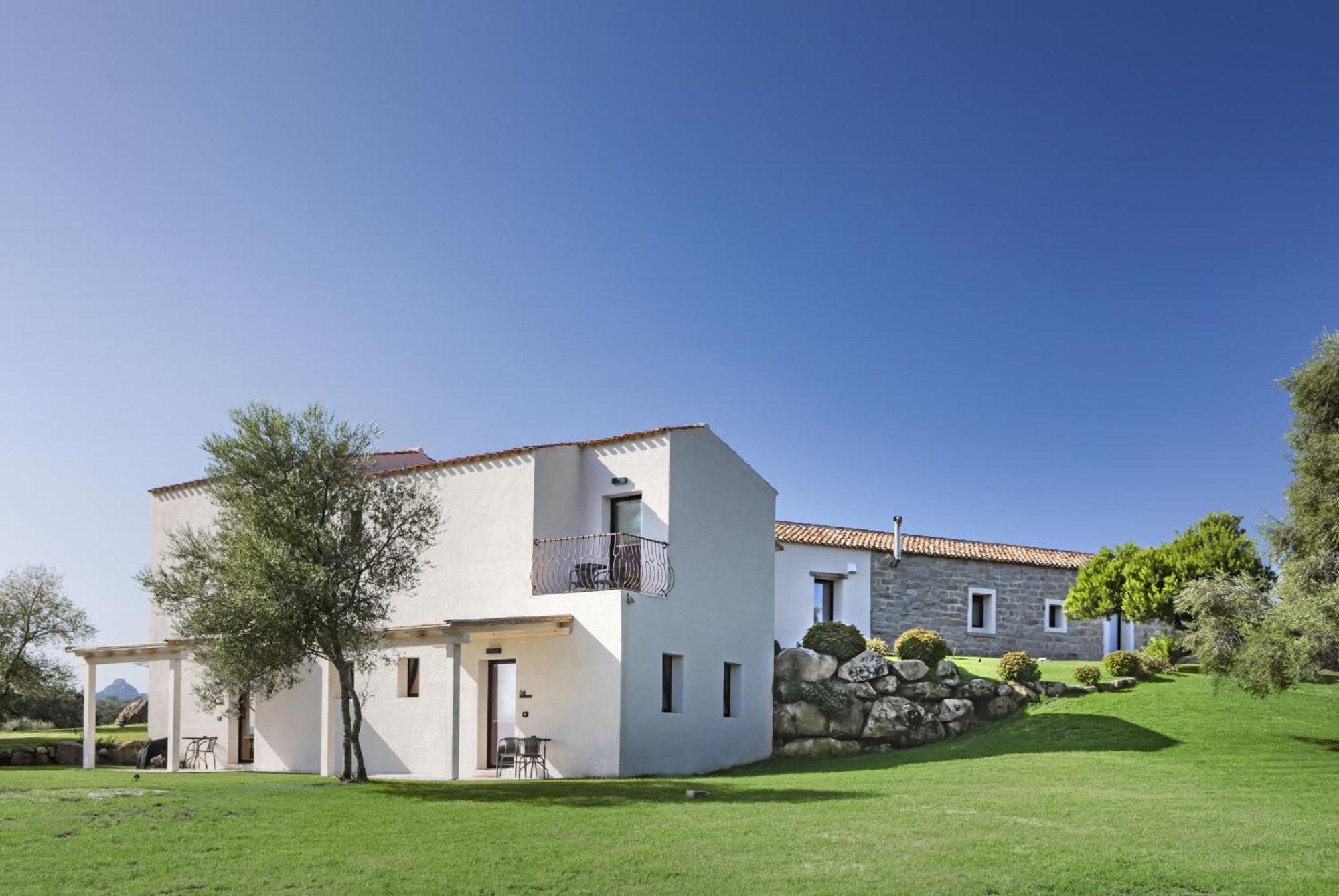 Uddastri Retreat Arzachena Esterno foto