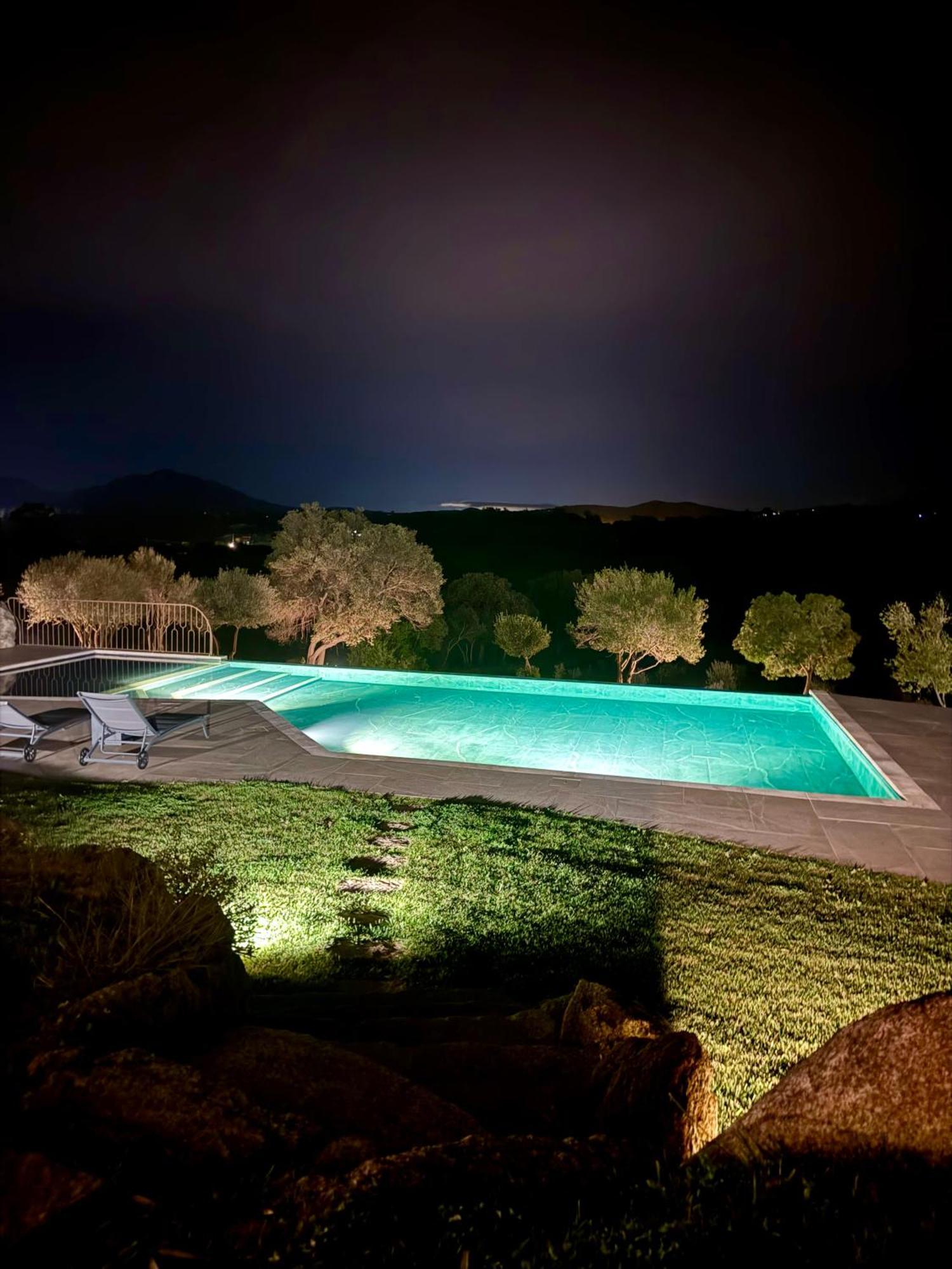 Uddastri Retreat Arzachena Esterno foto